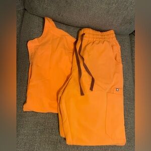 Figs!! In great condition! Read the description below!!!